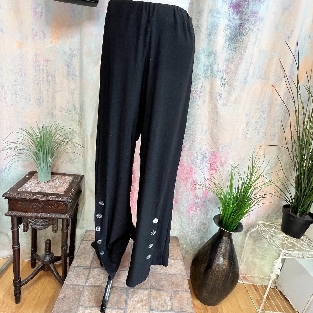 📌The Pyramid Collection High Waisted Palazzo Pants with Wide Elastic Waistline